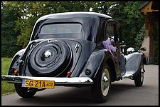 Citroen 11 CV - Pojazd retro, pojazd do ślubu, zabytkowy pojazd do ślubu, limuzyna do ślubu, auto do ślubu