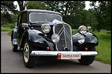 Citroen 11 CV - Pojazd retro, pojazd do ślubu, zabytkowy pojazd do ślubu, limuzyna do ślubu, auto do ślubu