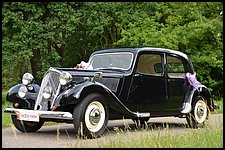 Citroen 11 CV - Pojazd retro, pojazd do ślubu, zabytkowy pojazd do ślubu, limuzyna do ślubu, auto do ślubu